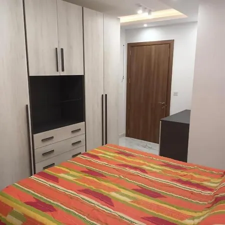 Modern 3 Double Bedroom