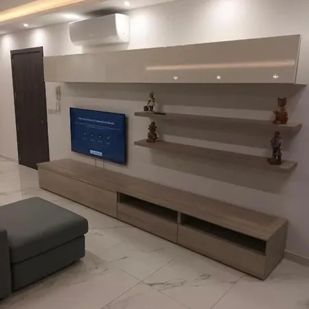 Modern 3 Double Bedroom * Pietà